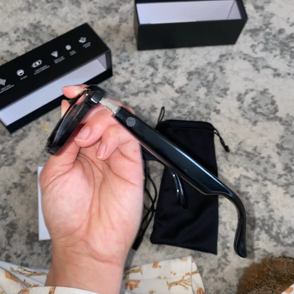 Osawalla Smart Glasses